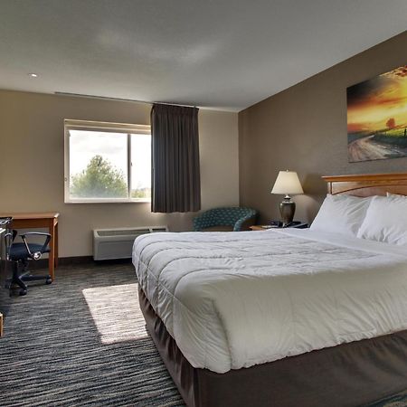 Everspring Inn & Suites Oskaloosa 외부 사진