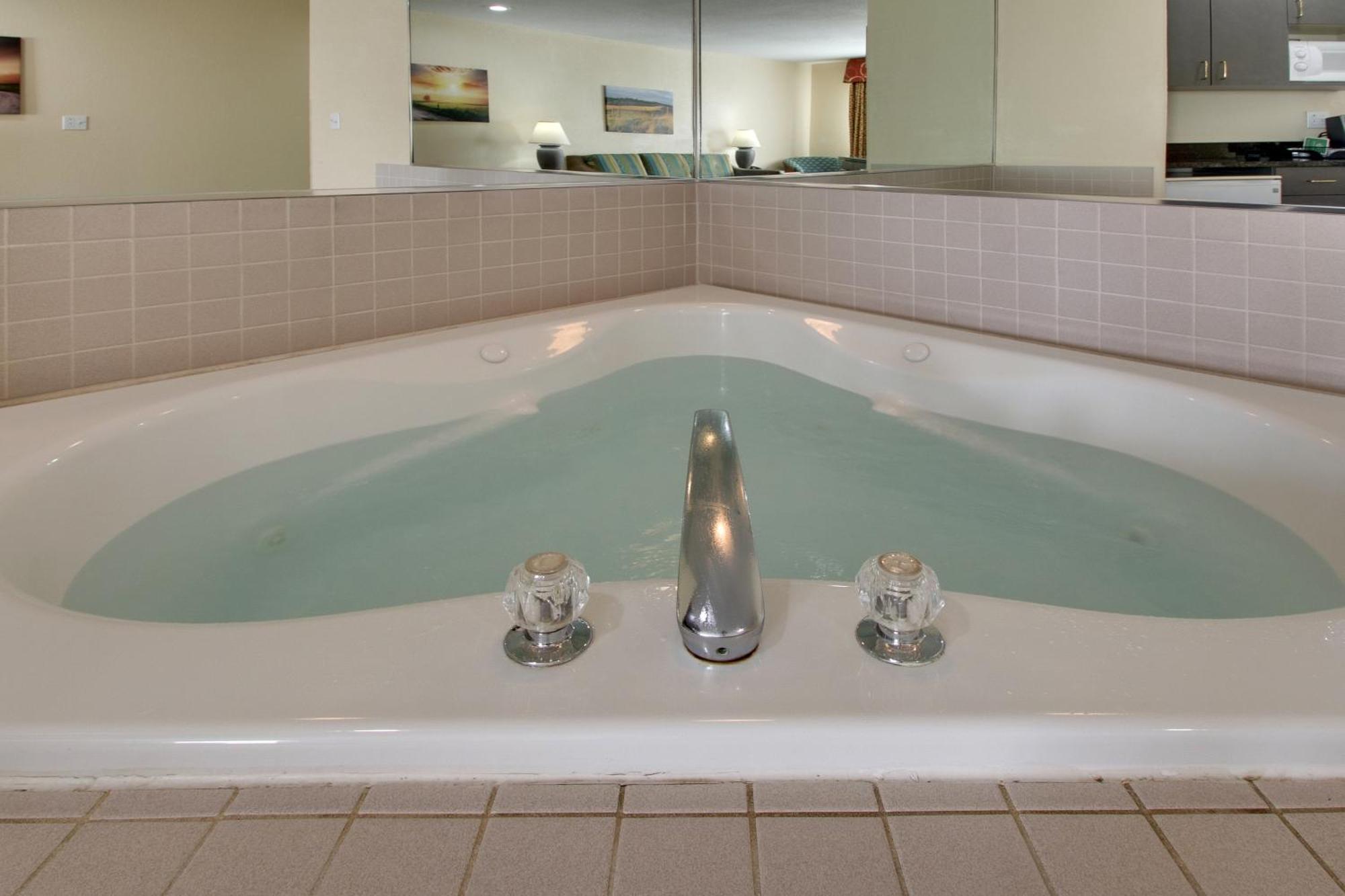 Everspring Inn & Suites Oskaloosa 외부 사진