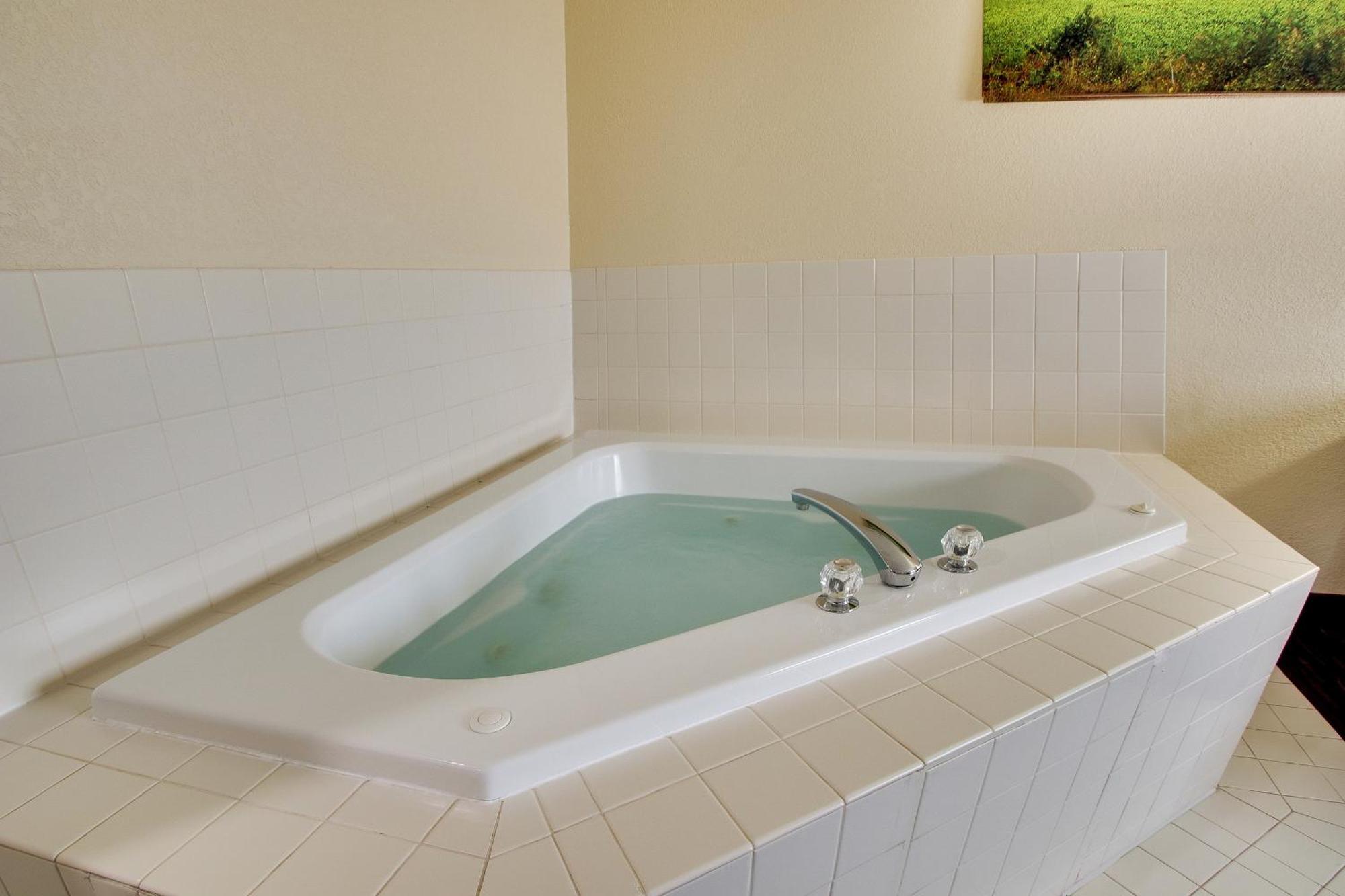Everspring Inn & Suites Oskaloosa 외부 사진