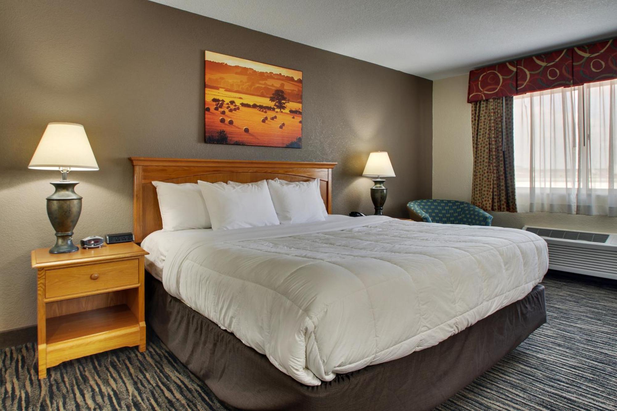 Everspring Inn & Suites Oskaloosa 외부 사진