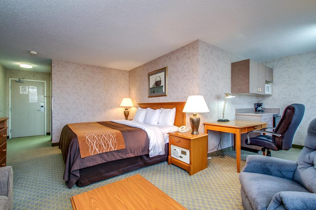 Everspring Inn & Suites Oskaloosa 객실 사진