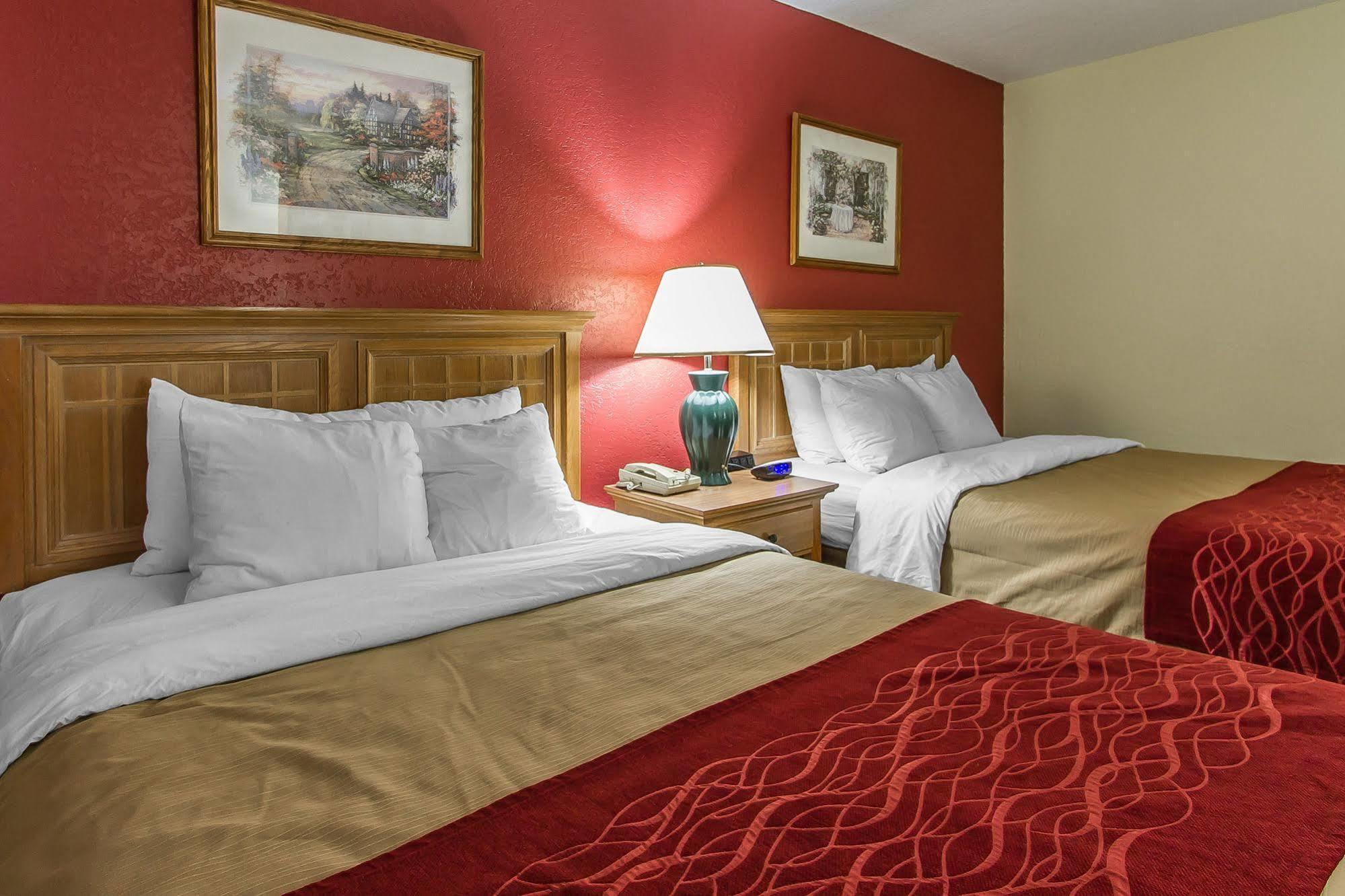 Everspring Inn & Suites Oskaloosa 외부 사진